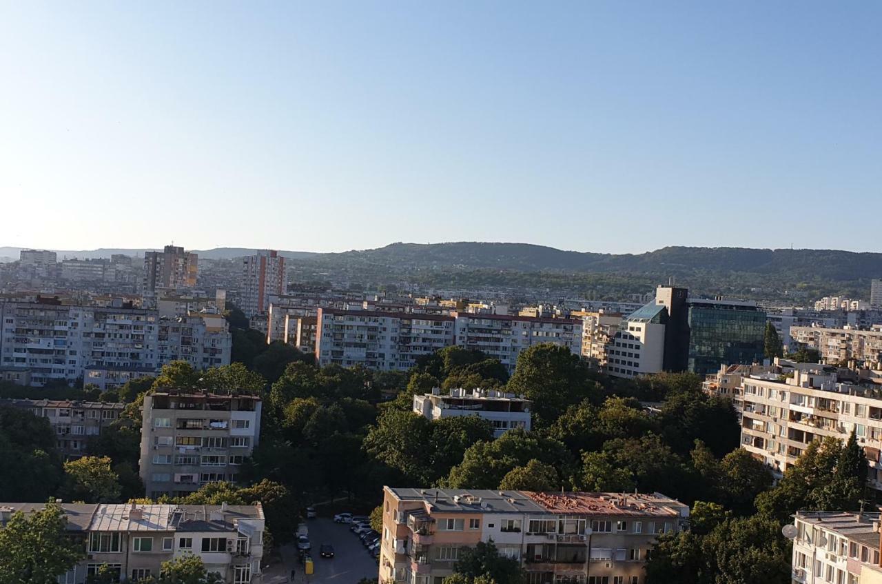 Студио Тони Varna Bagian luar foto